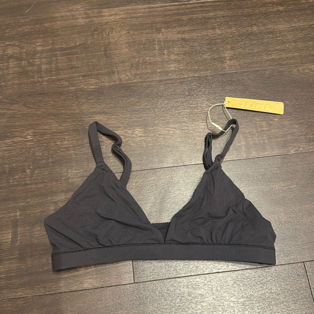 SKIMS triangle bralette BRI-TRI-2024 SMALL ONYX NWT